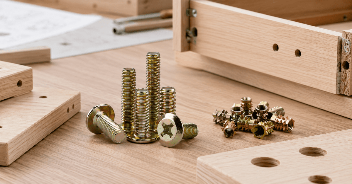 How to Choose Zinc Plated Carbon Steel M6 M8 Furniture and Drywall Screws for OEM Assembly
